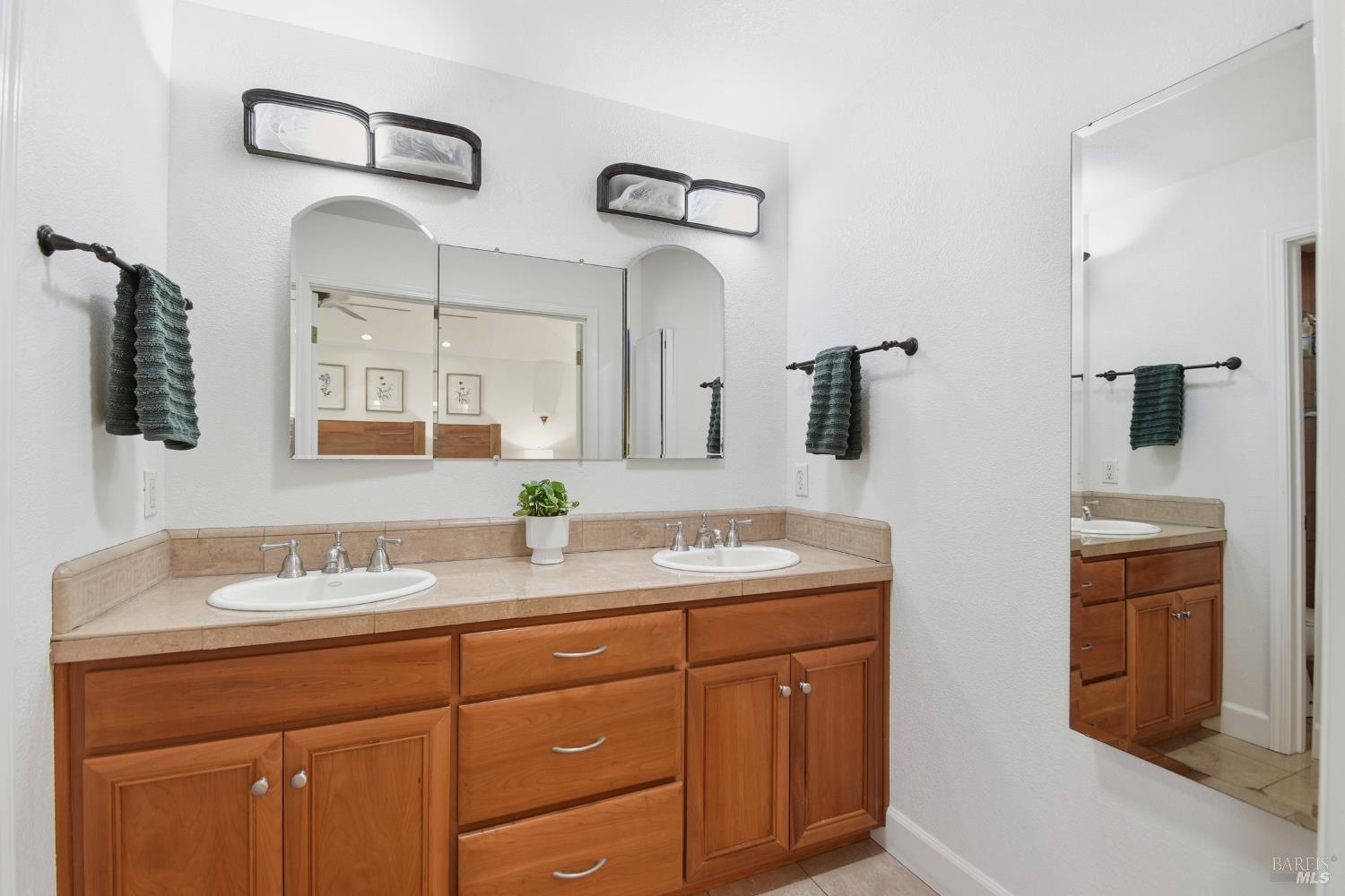 1210 Rincon Meadows Ct