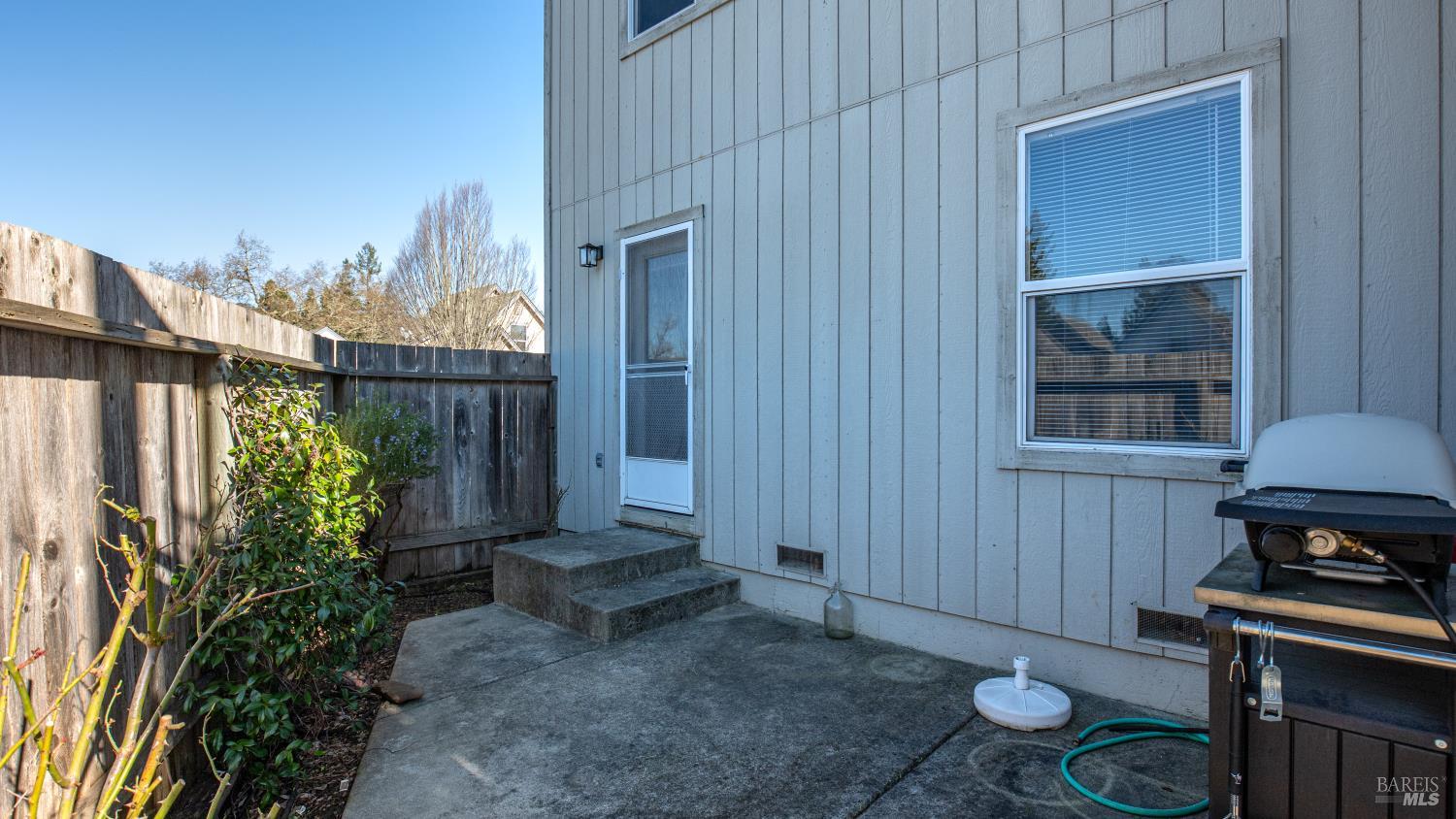 1205 Hidden Creek Place