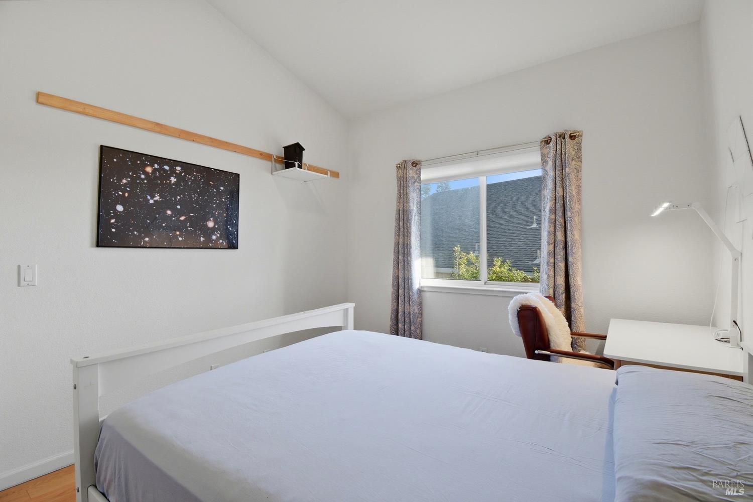 5828 Owl Hill Avenue