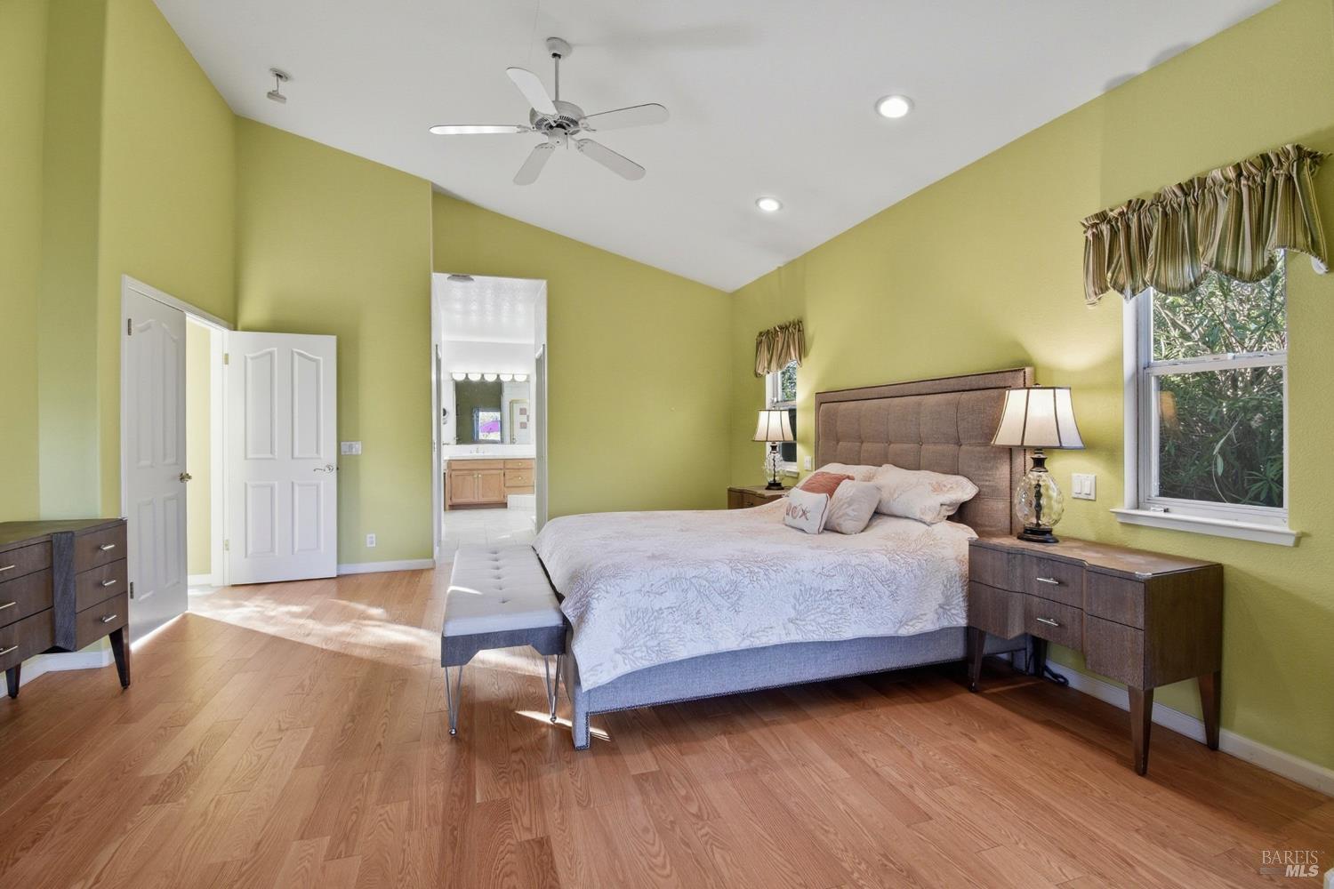 5828 Owl Hill Avenue