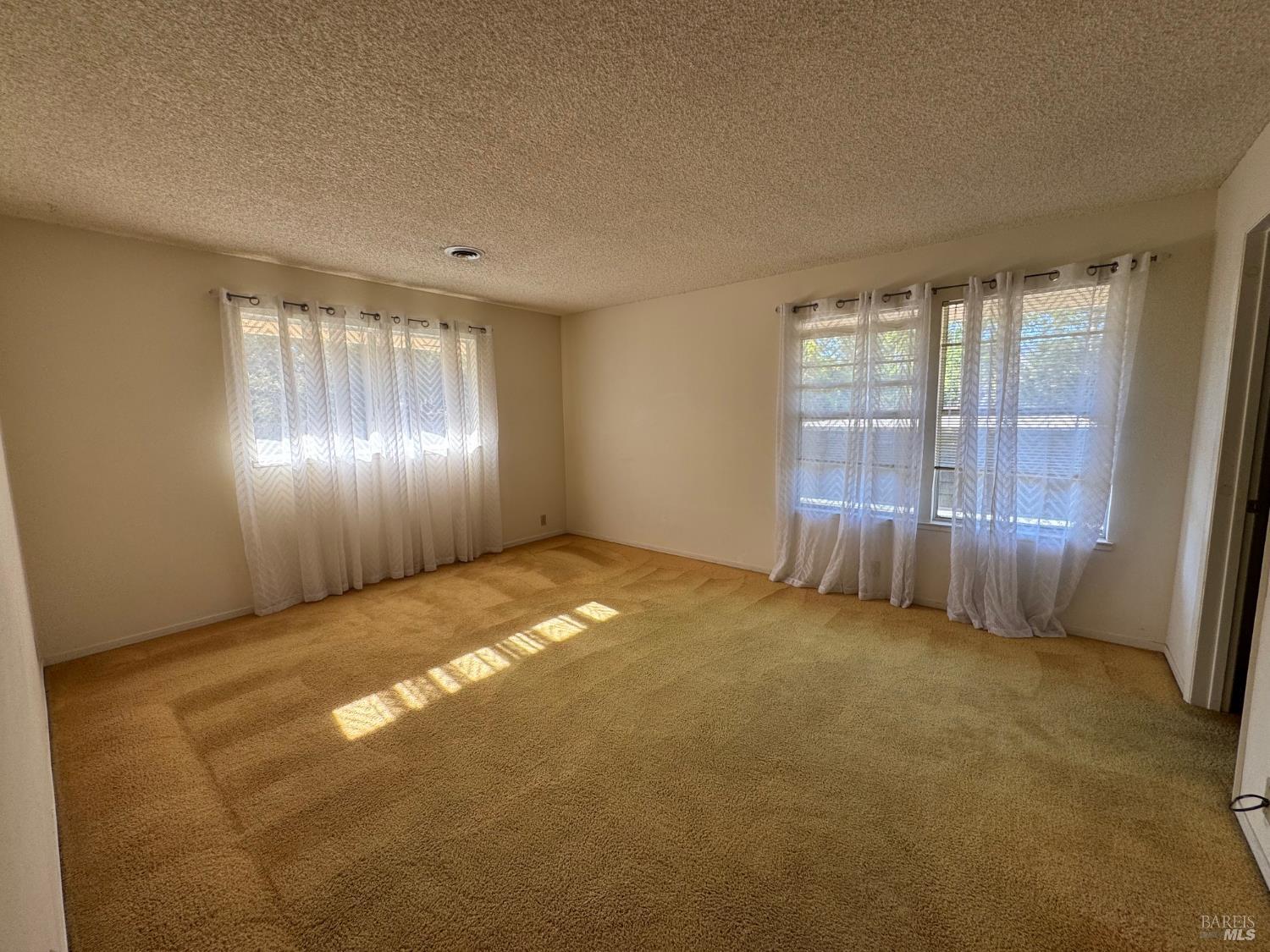 1328 Monte Vista Avenue