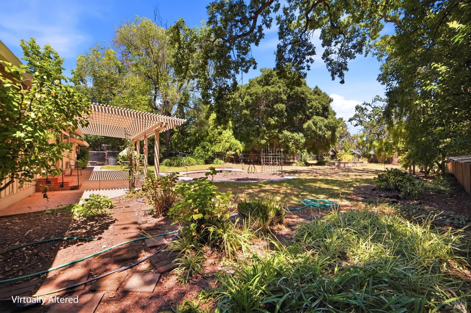 1768 Manor Drive