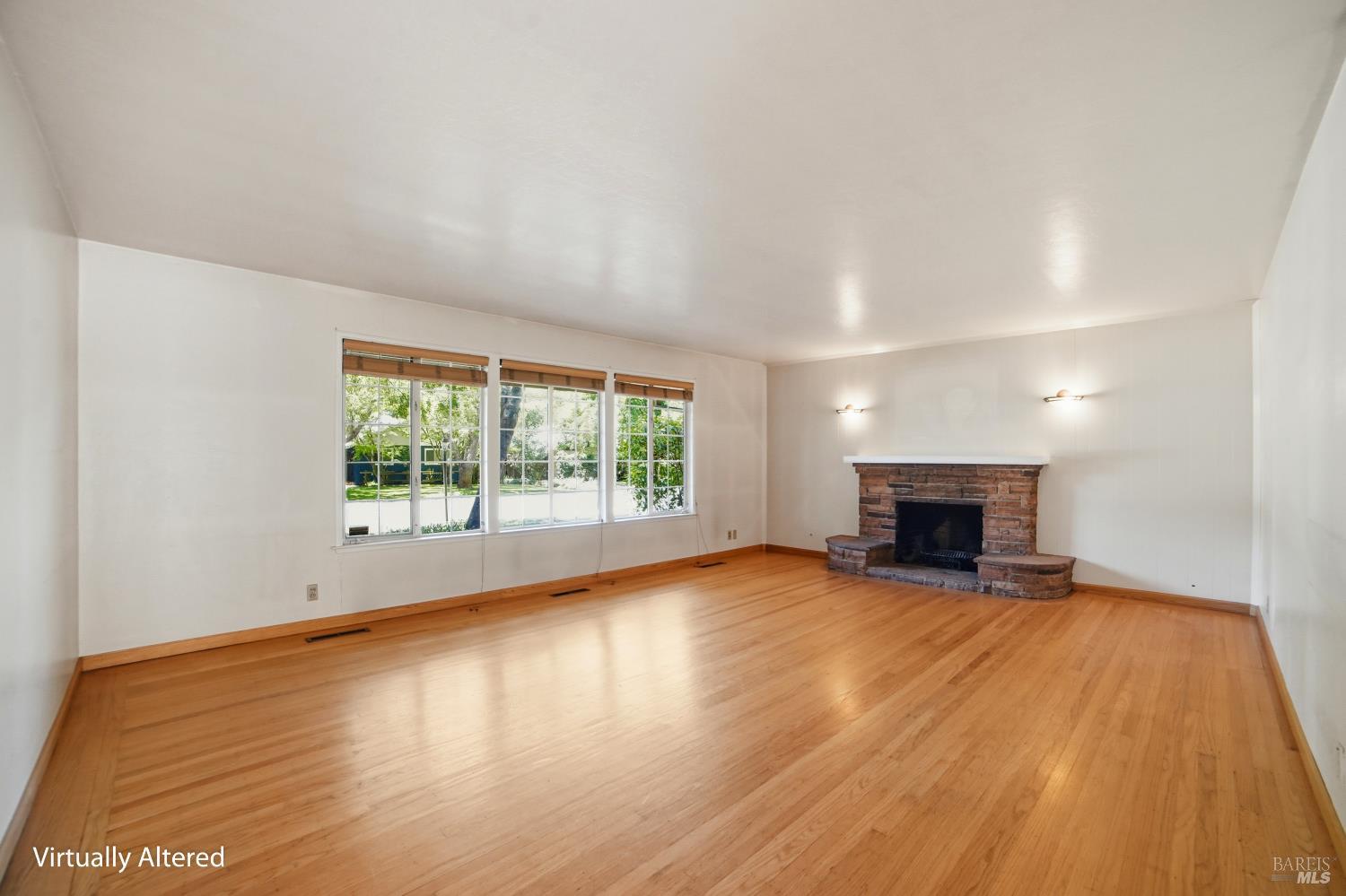 1768 Manor Drive