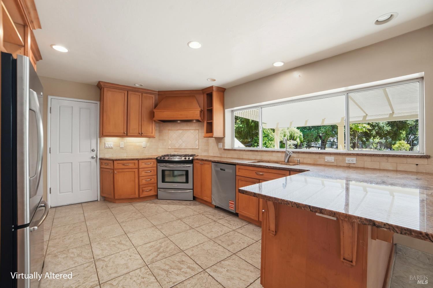 1768 Manor Drive