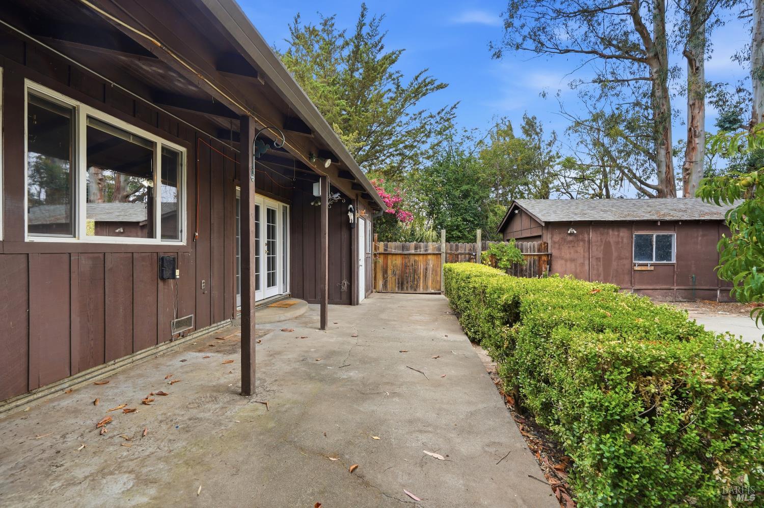 19229 Orange Avenue