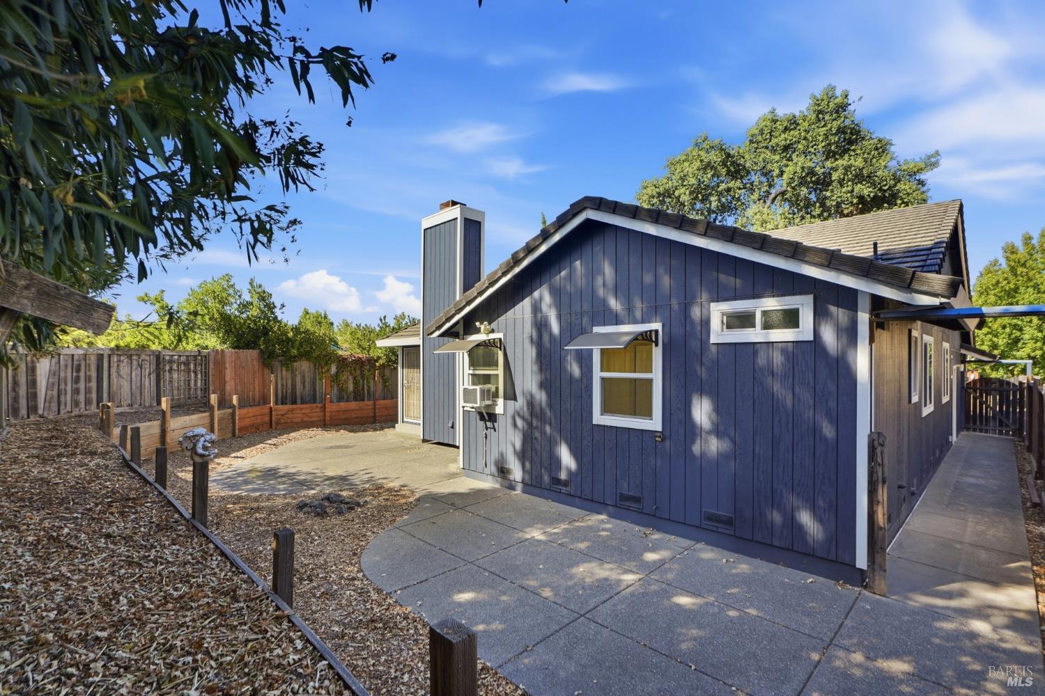 7095 Hastings Place