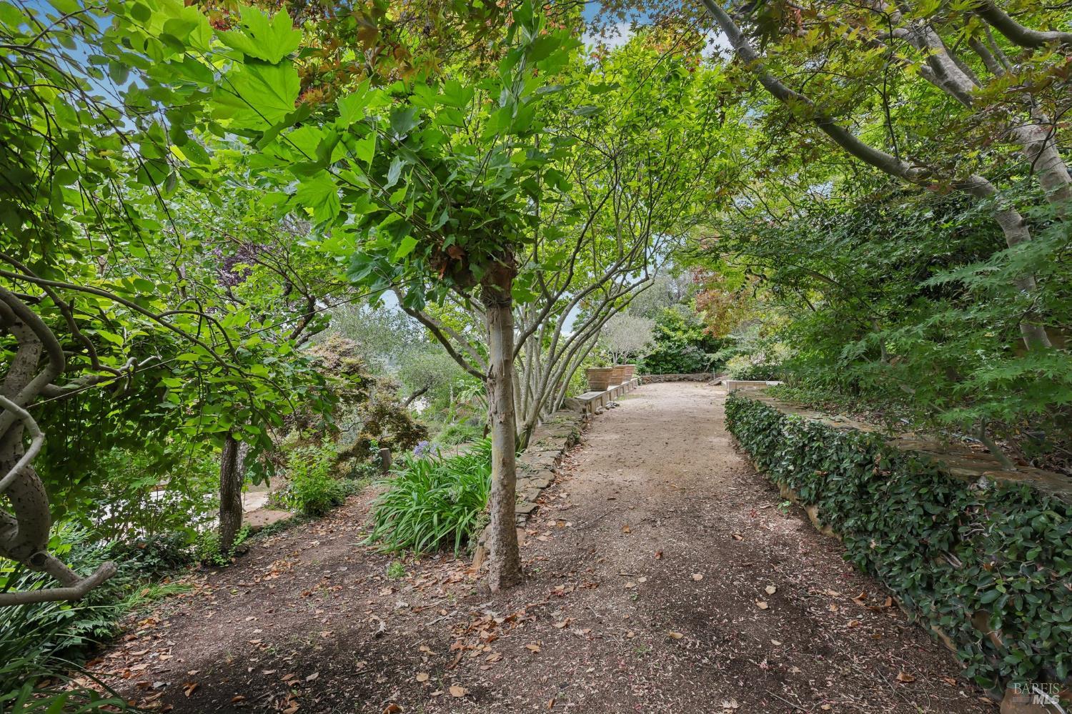 1424 Quail Court