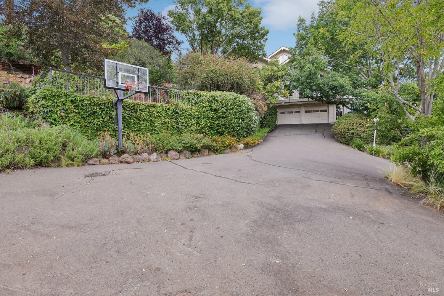 1424 Quail Court