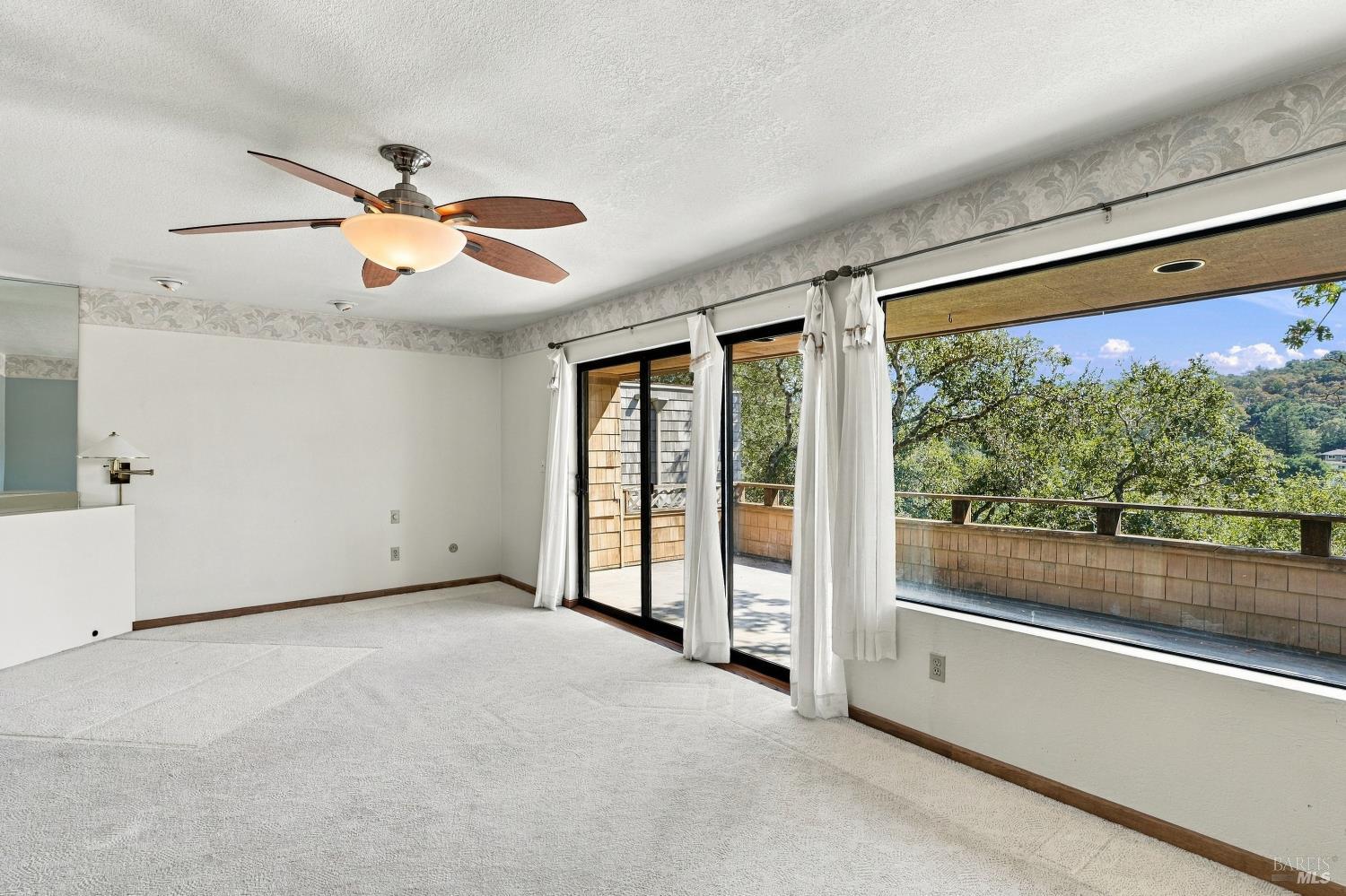1672 Deer Run