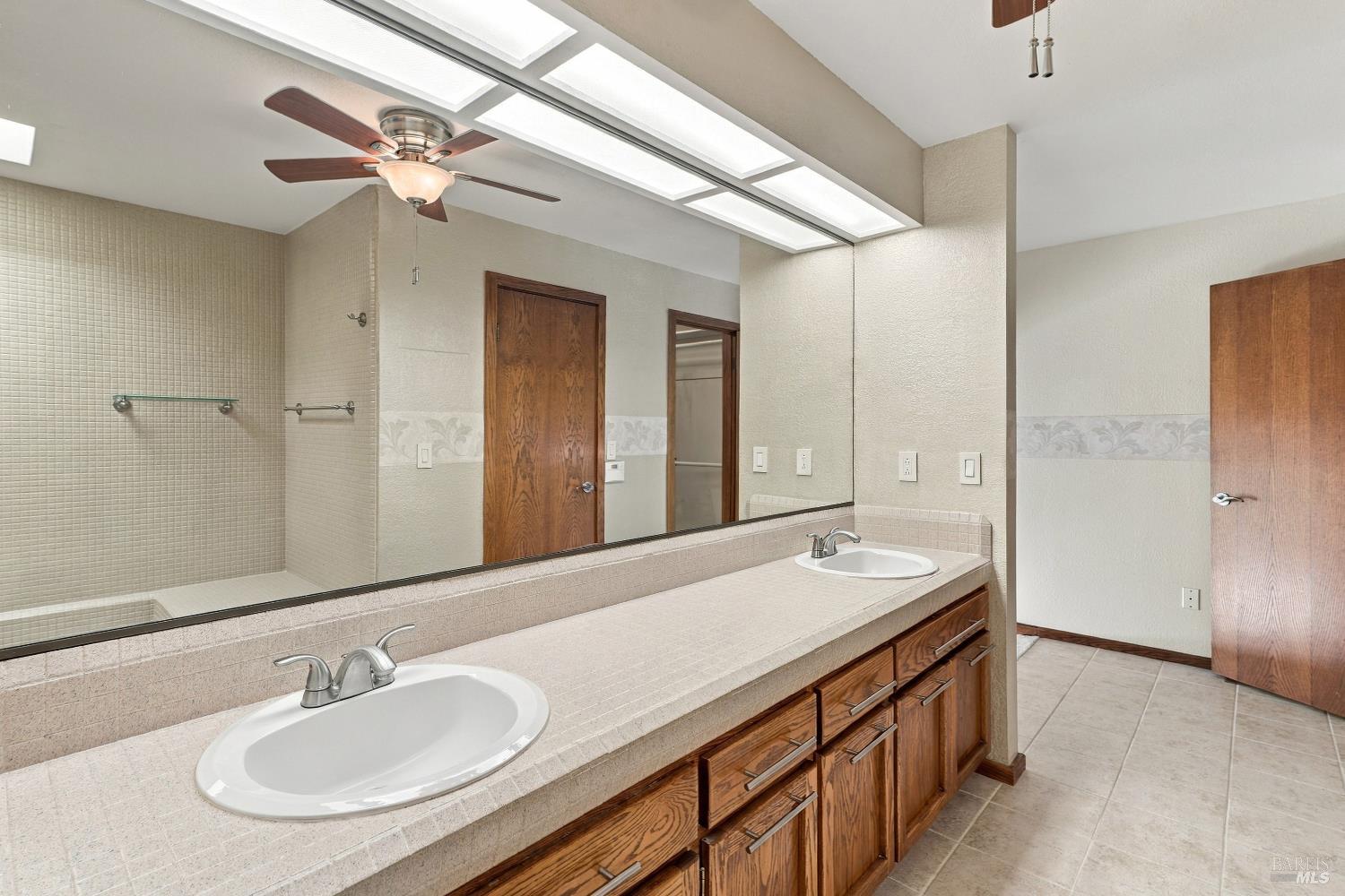 1672 Deer Run