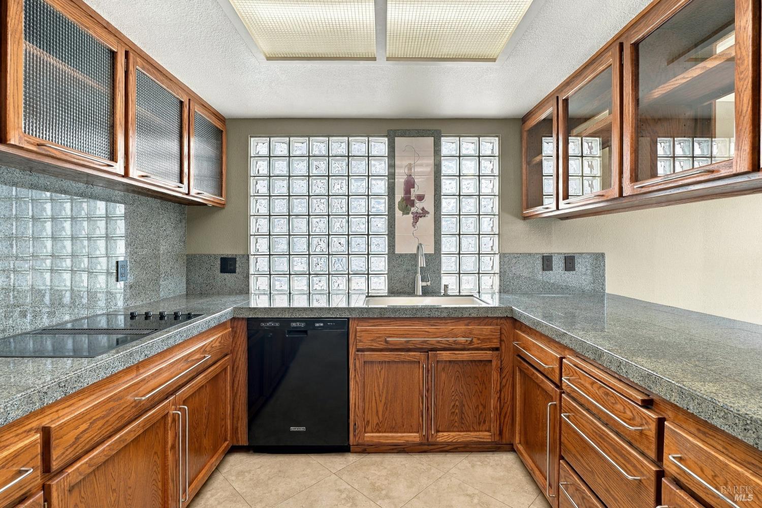 1672 Deer Run