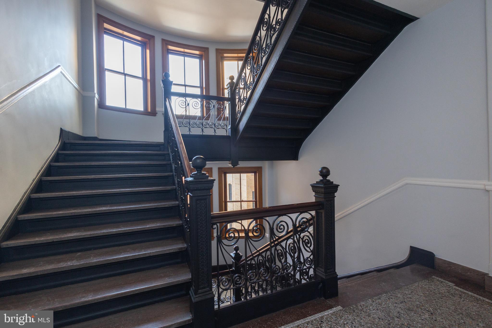 2220 20TH STREET NW 47