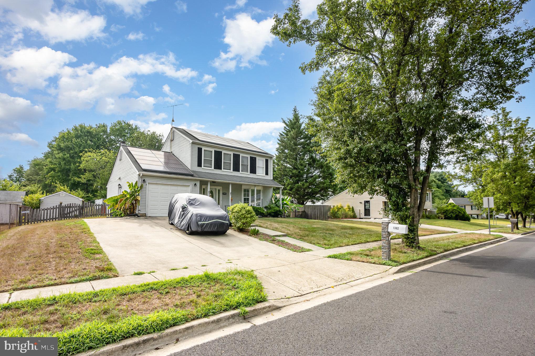 1302 Kings Valley Dr