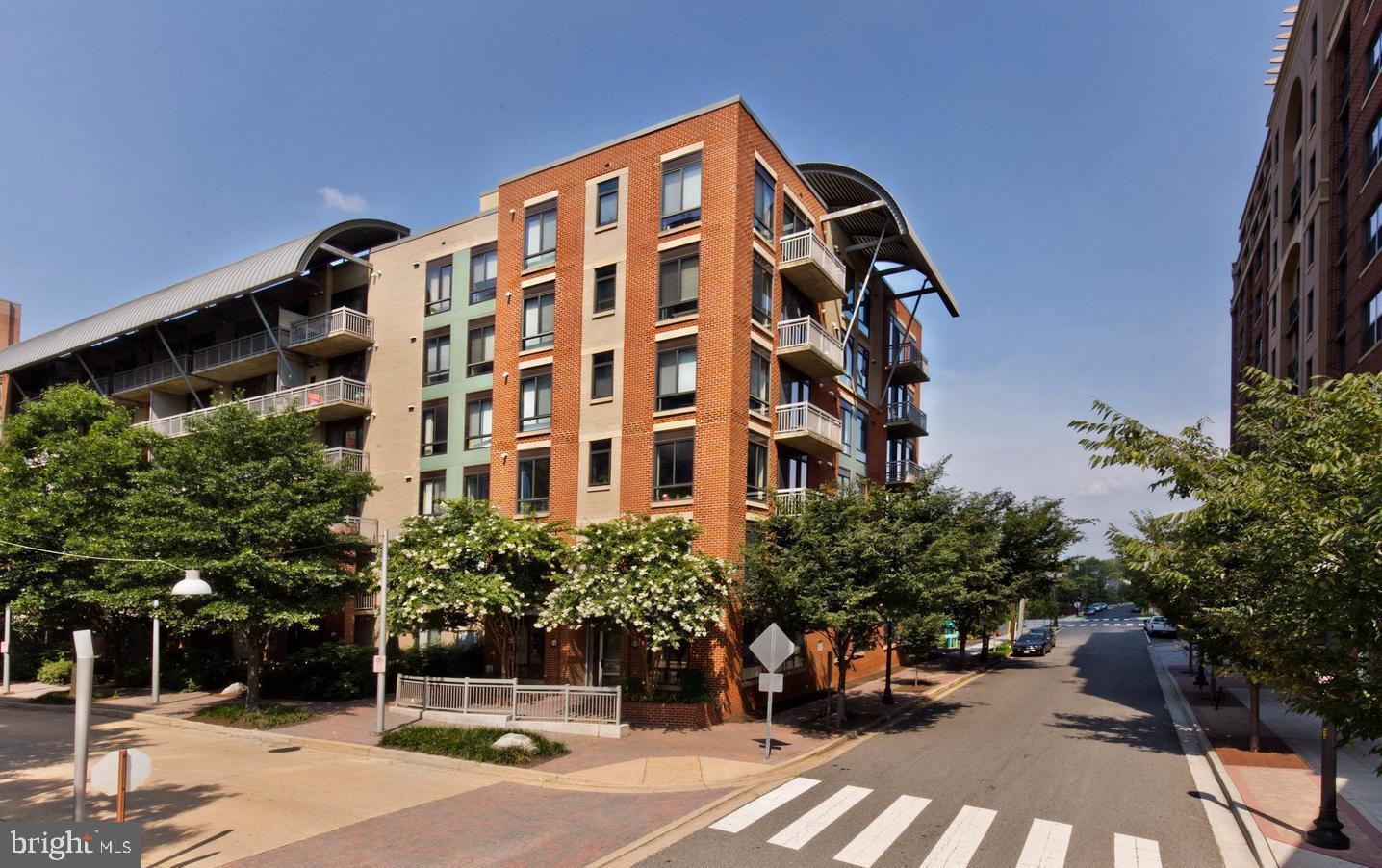 1200 N HARTFORD STREET Unit: 505