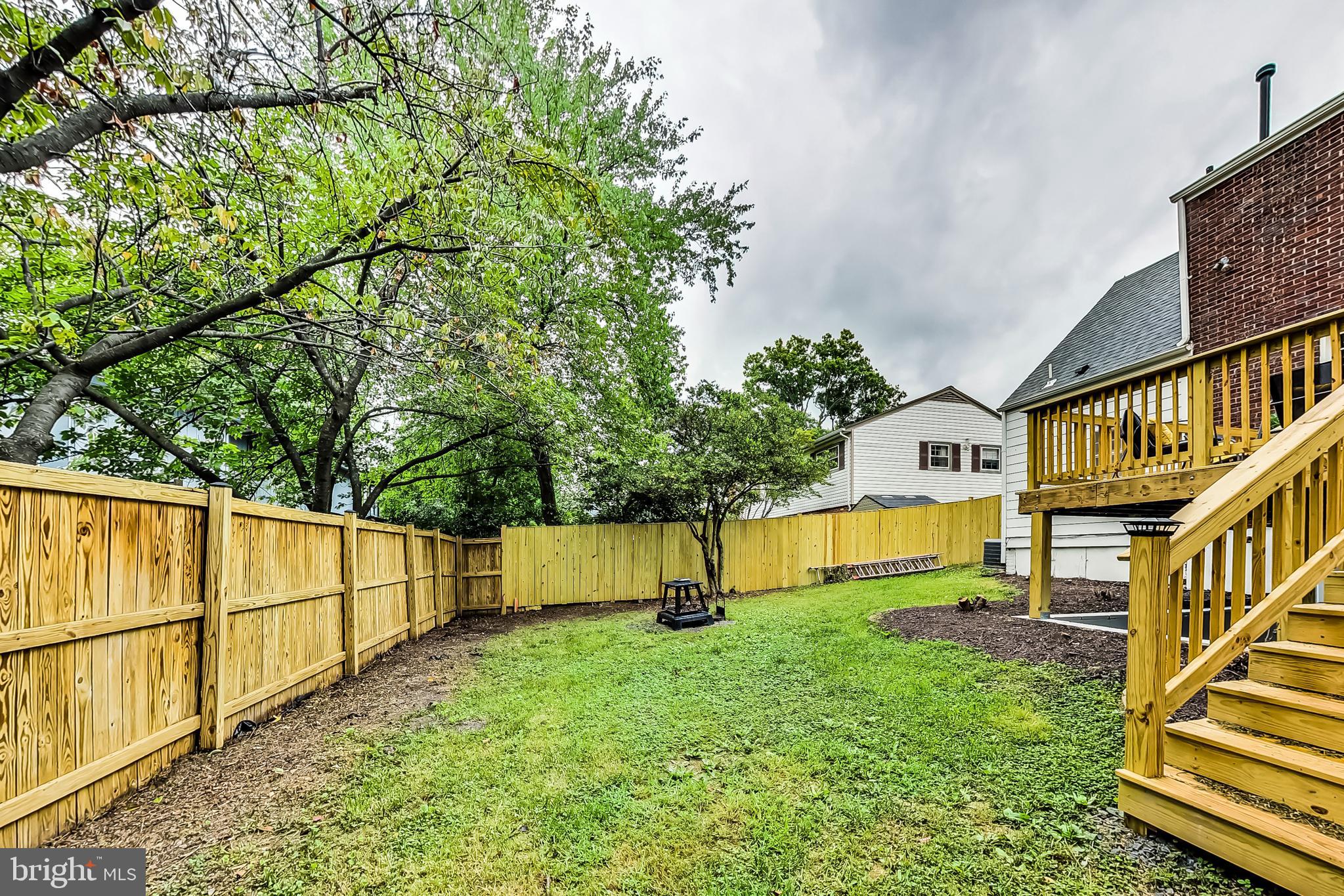 1405 S Greenbrier STREET