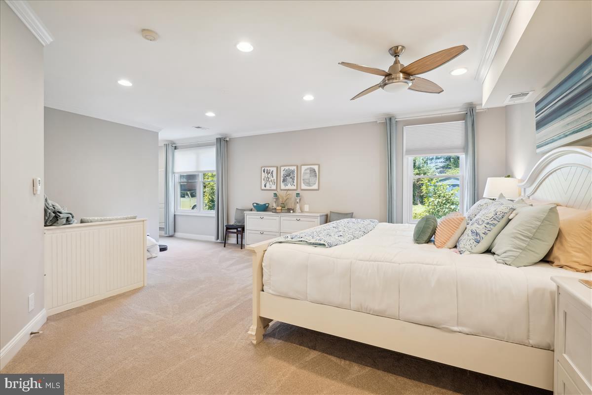 709 N Florida STREET