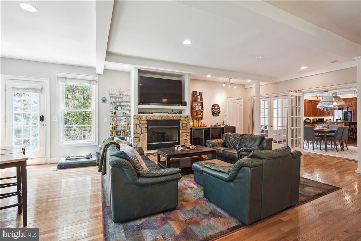 709 N Florida STREET