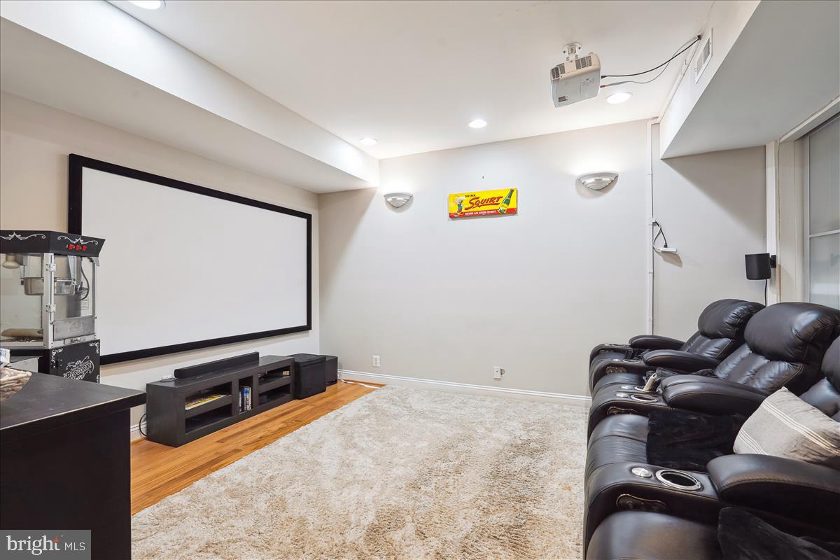 709 N Florida STREET