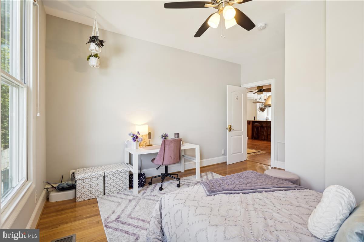 709 N Florida STREET