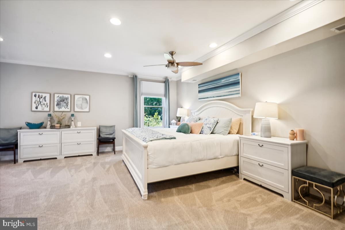 709 N Florida STREET