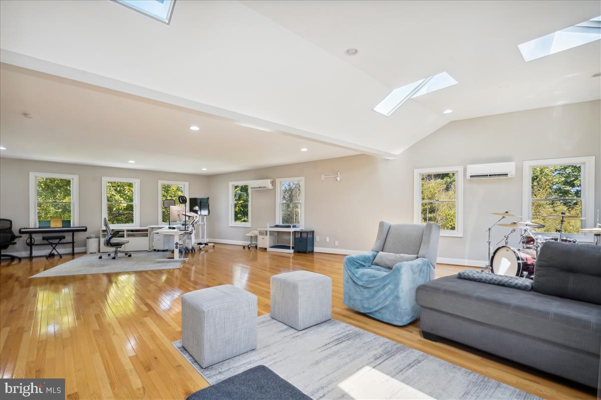 709 N Florida STREET