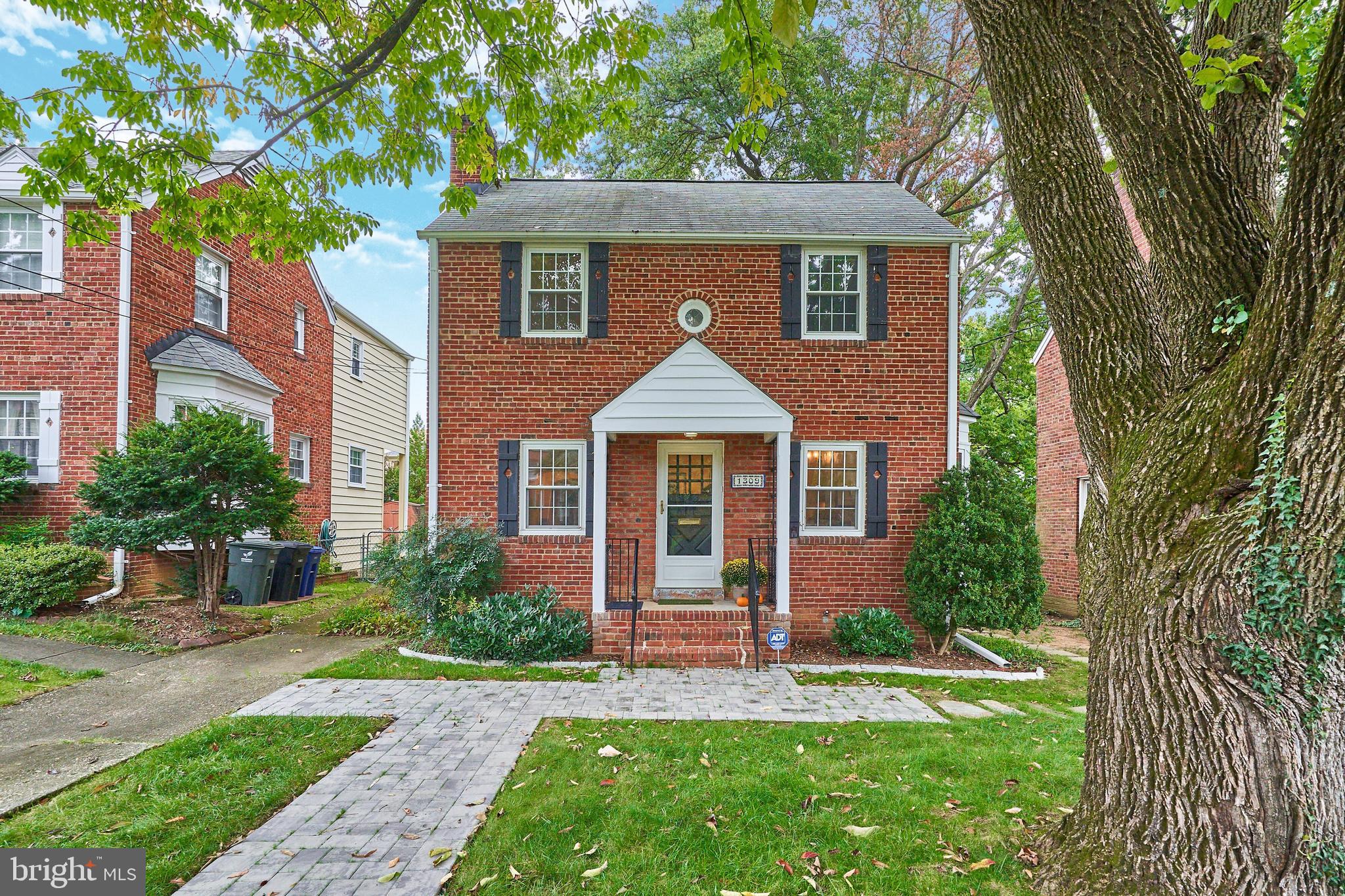 1309 N Stuart STREET