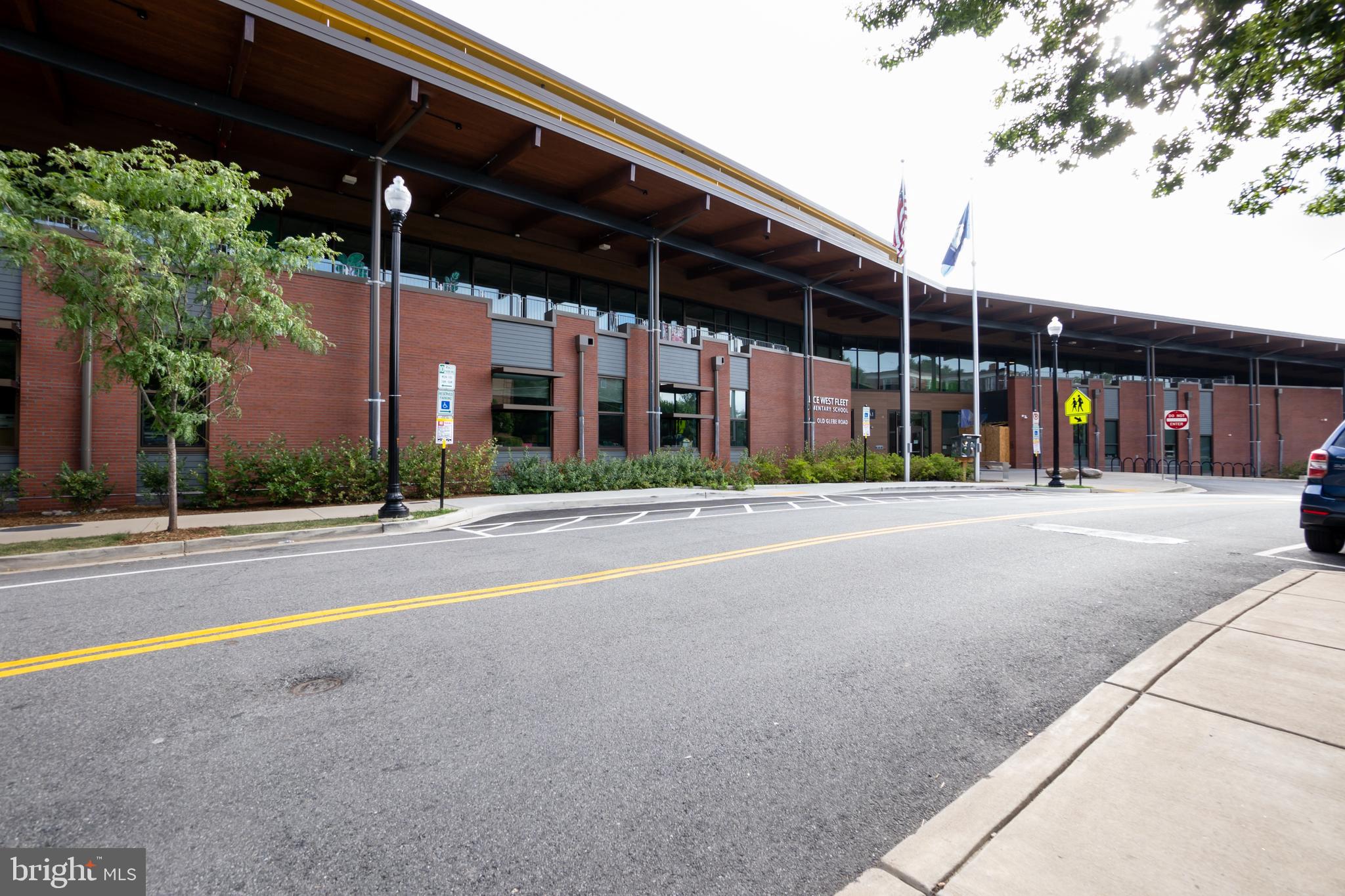 26 S Old Glebe ROAD Unit: 305-B