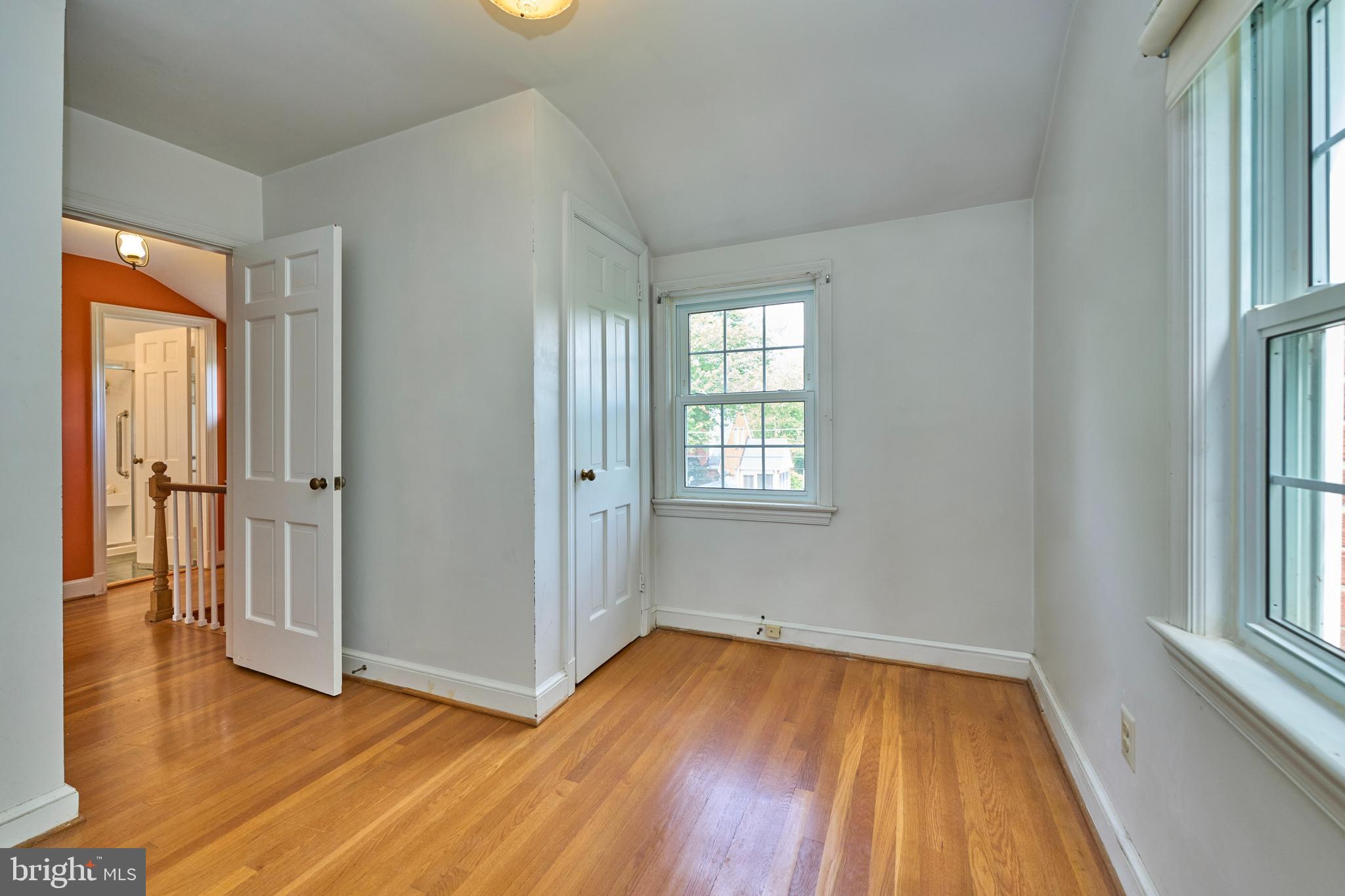 509 N Oxford St