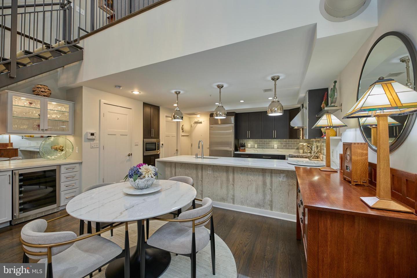 1610 N Queen St #251