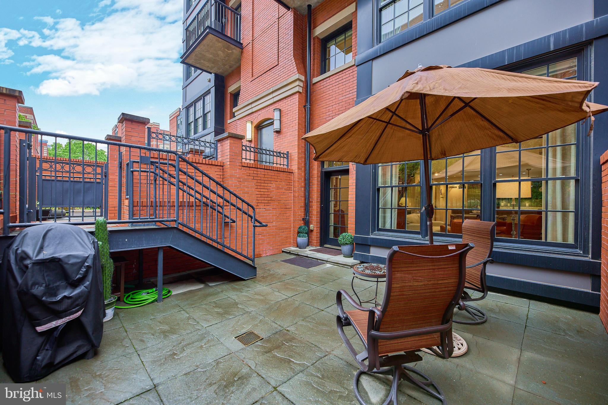 1610 N Queen St #251