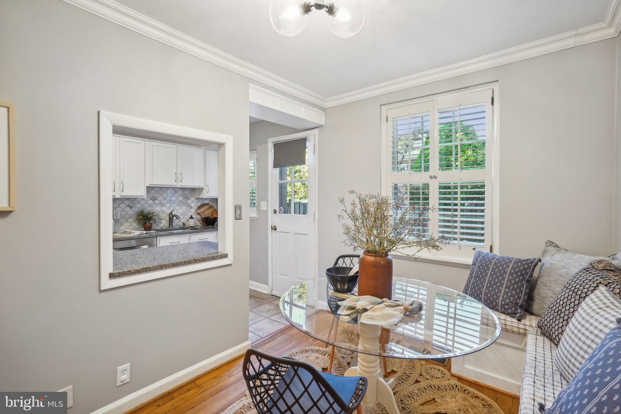 4245 32nd Rd S