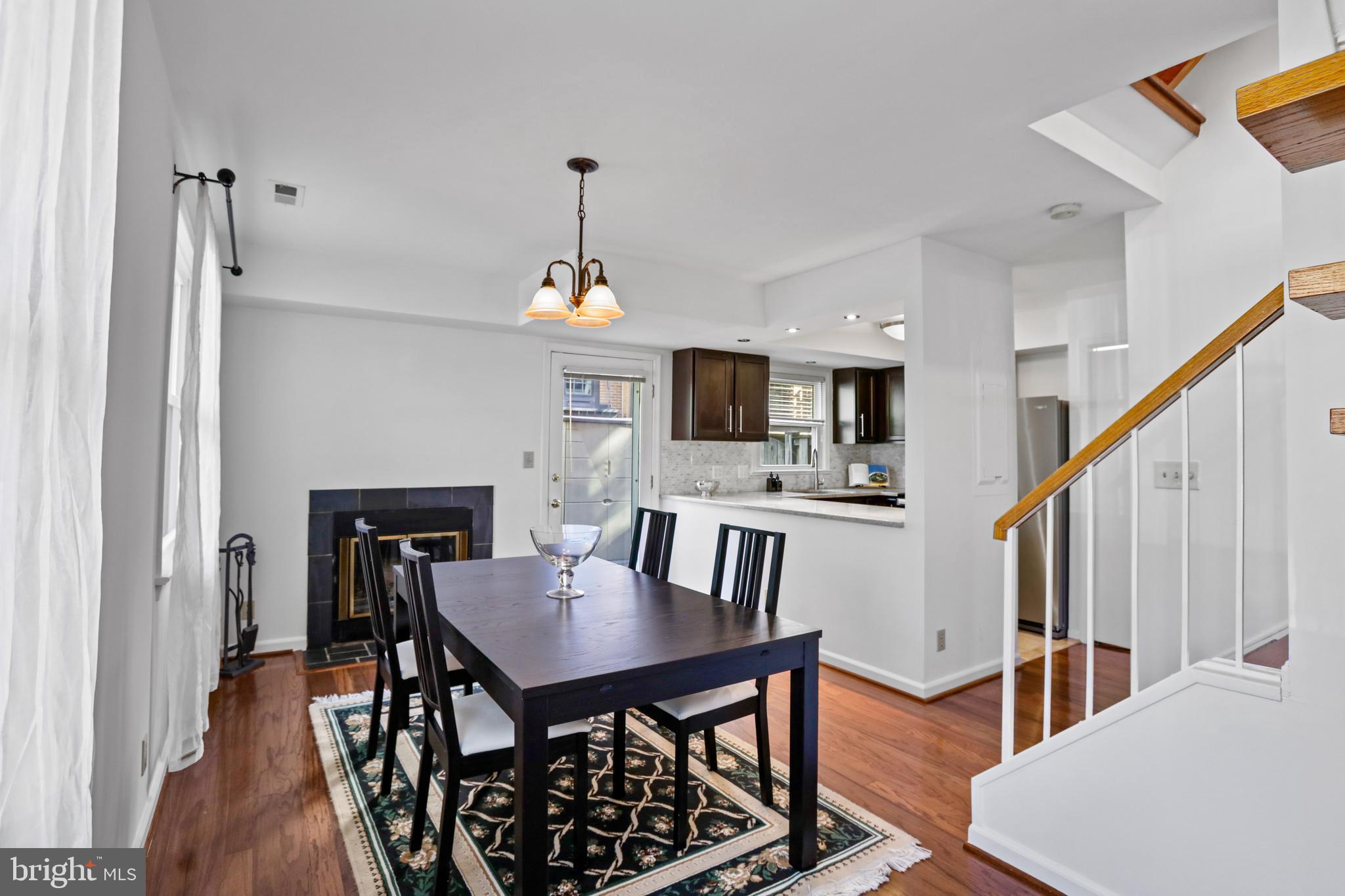 4806 Fairfax Dr #5