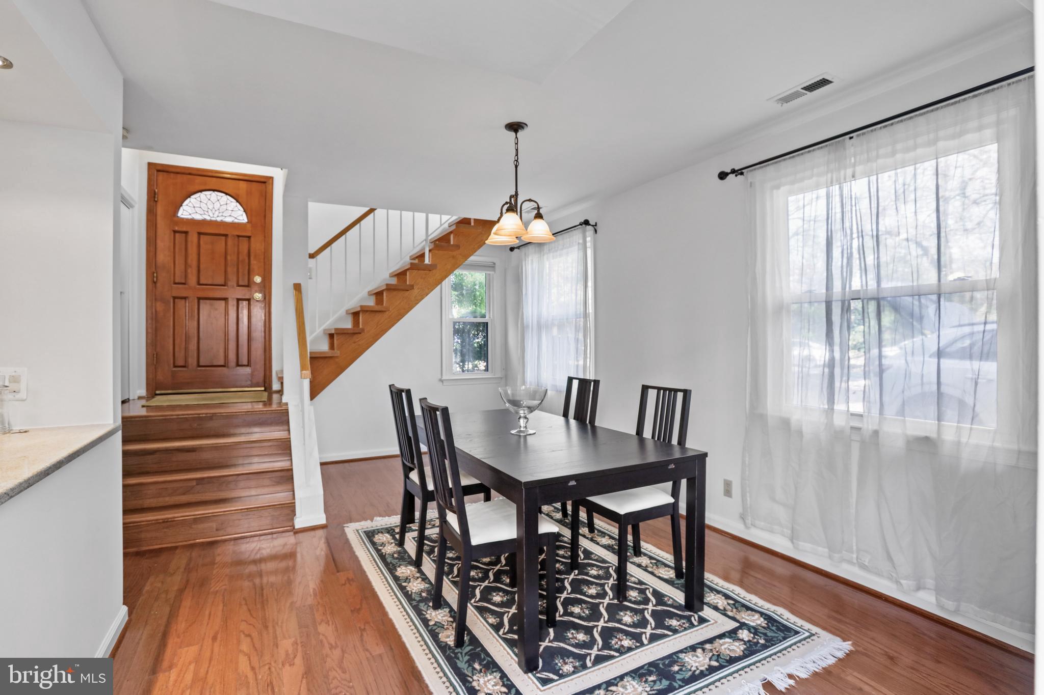 4806 Fairfax Dr #5