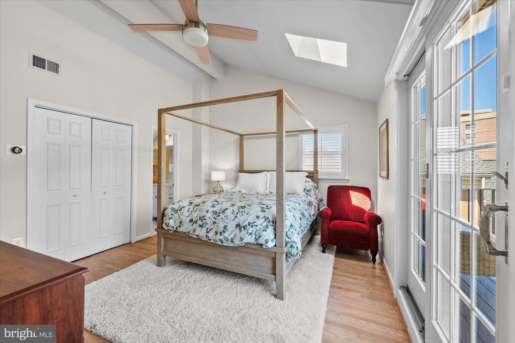 2534 FAIRFAX DRIVE 5BII