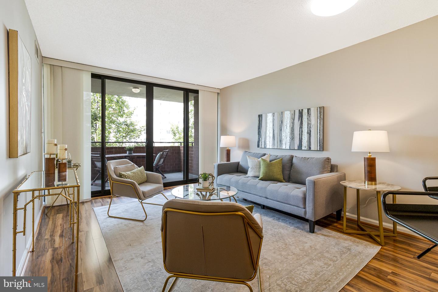 1001 N Randolph St #513