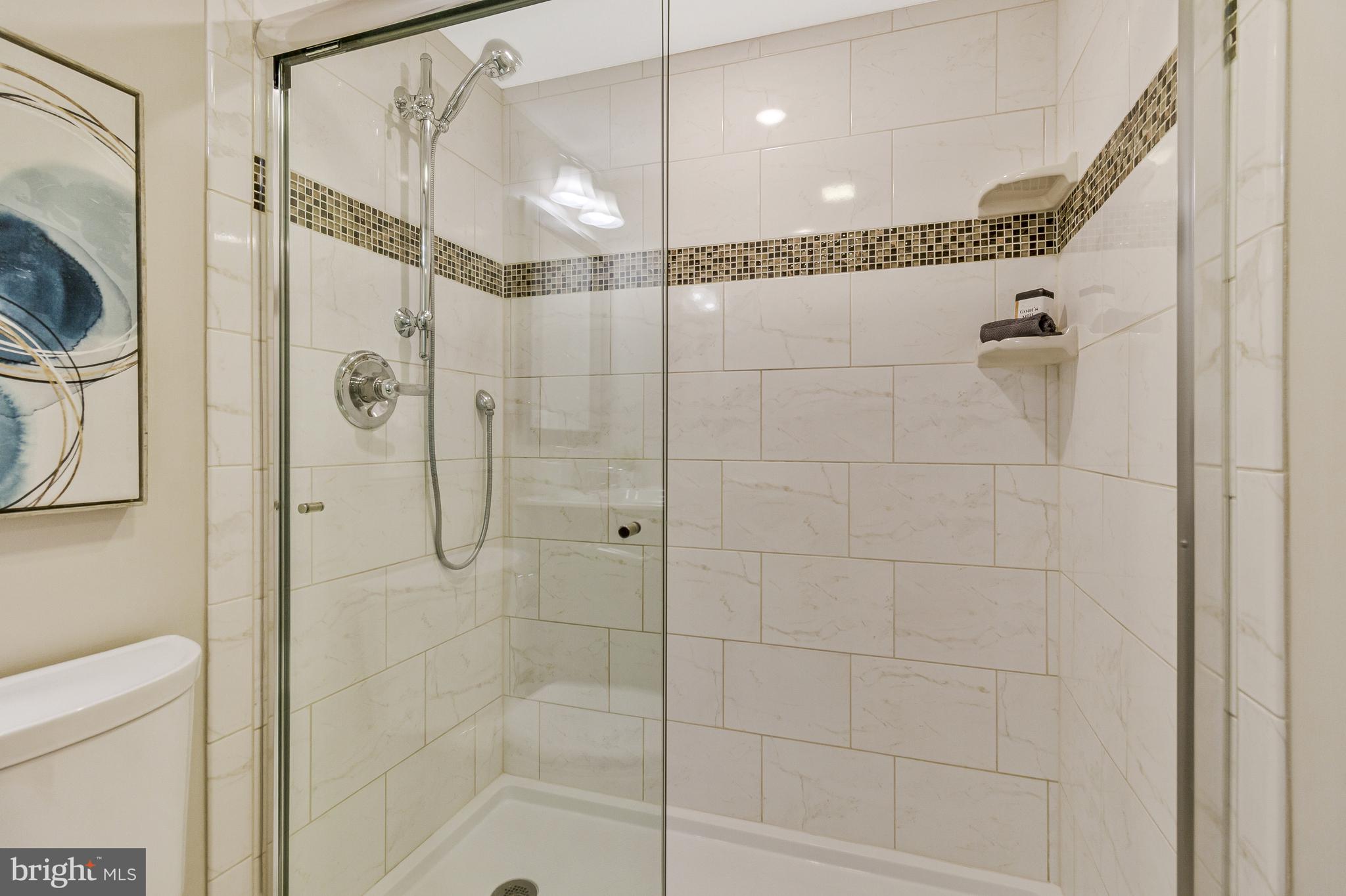 1001 N Randolph St #513