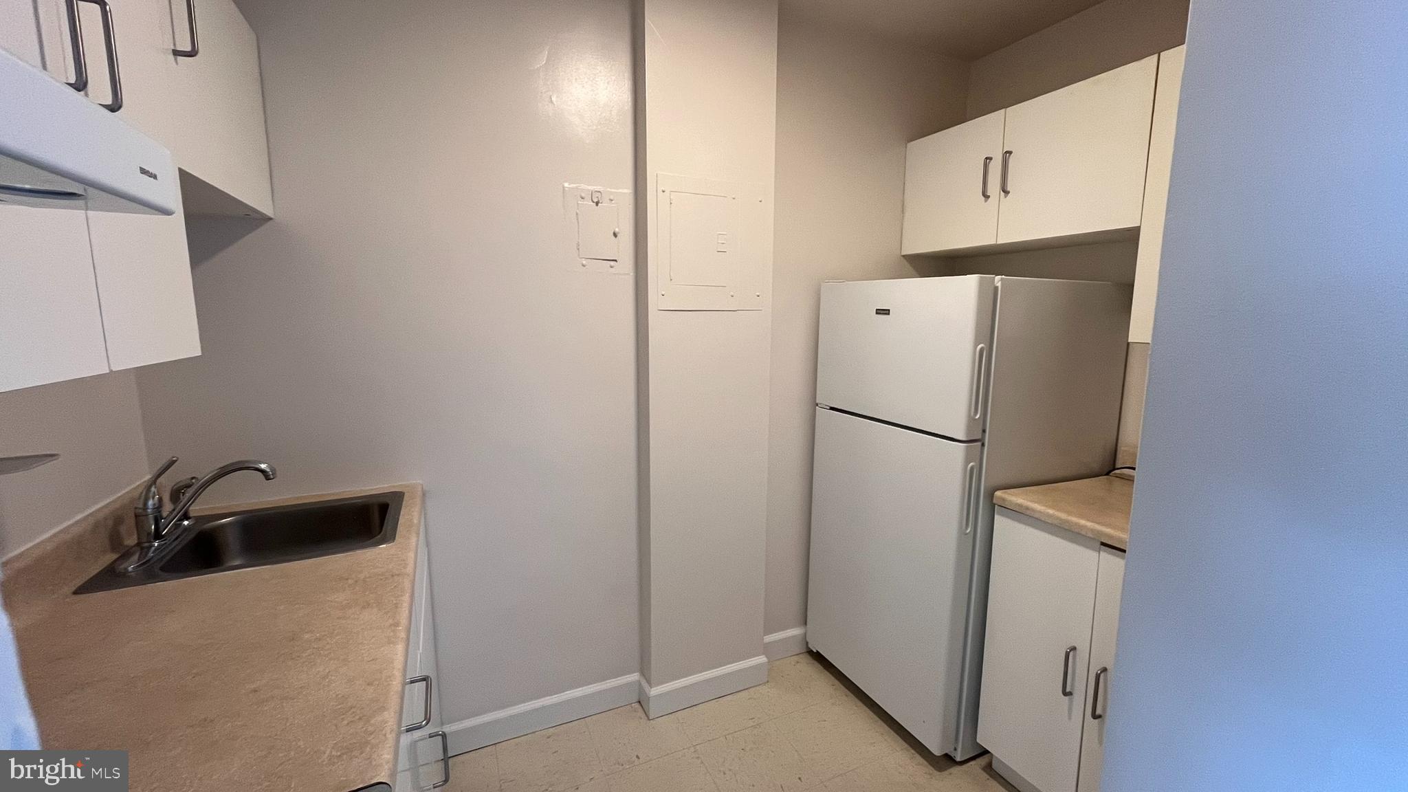 1121 ARLINGTON BOULEVARD 708