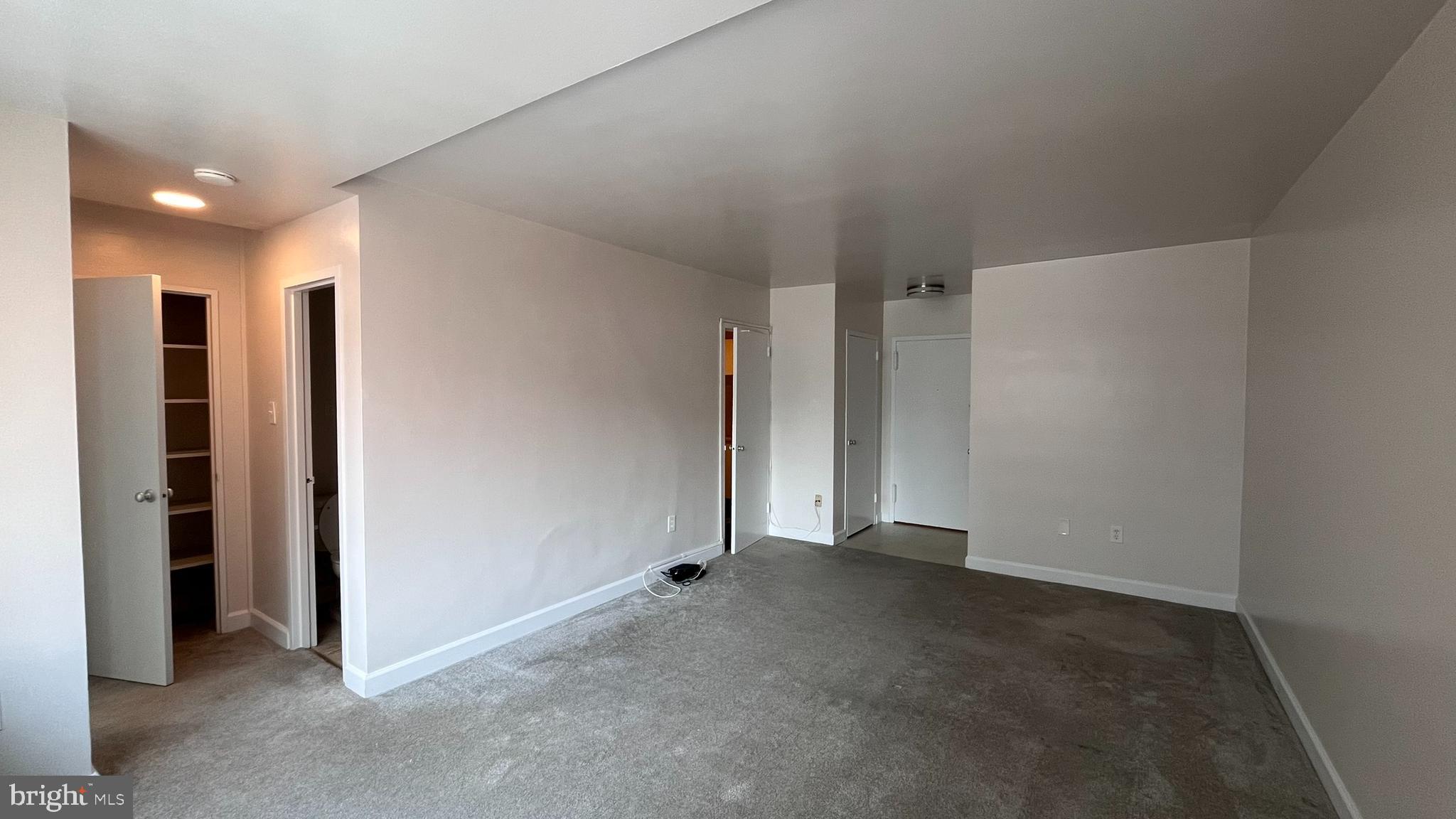 1121 ARLINGTON BOULEVARD 708