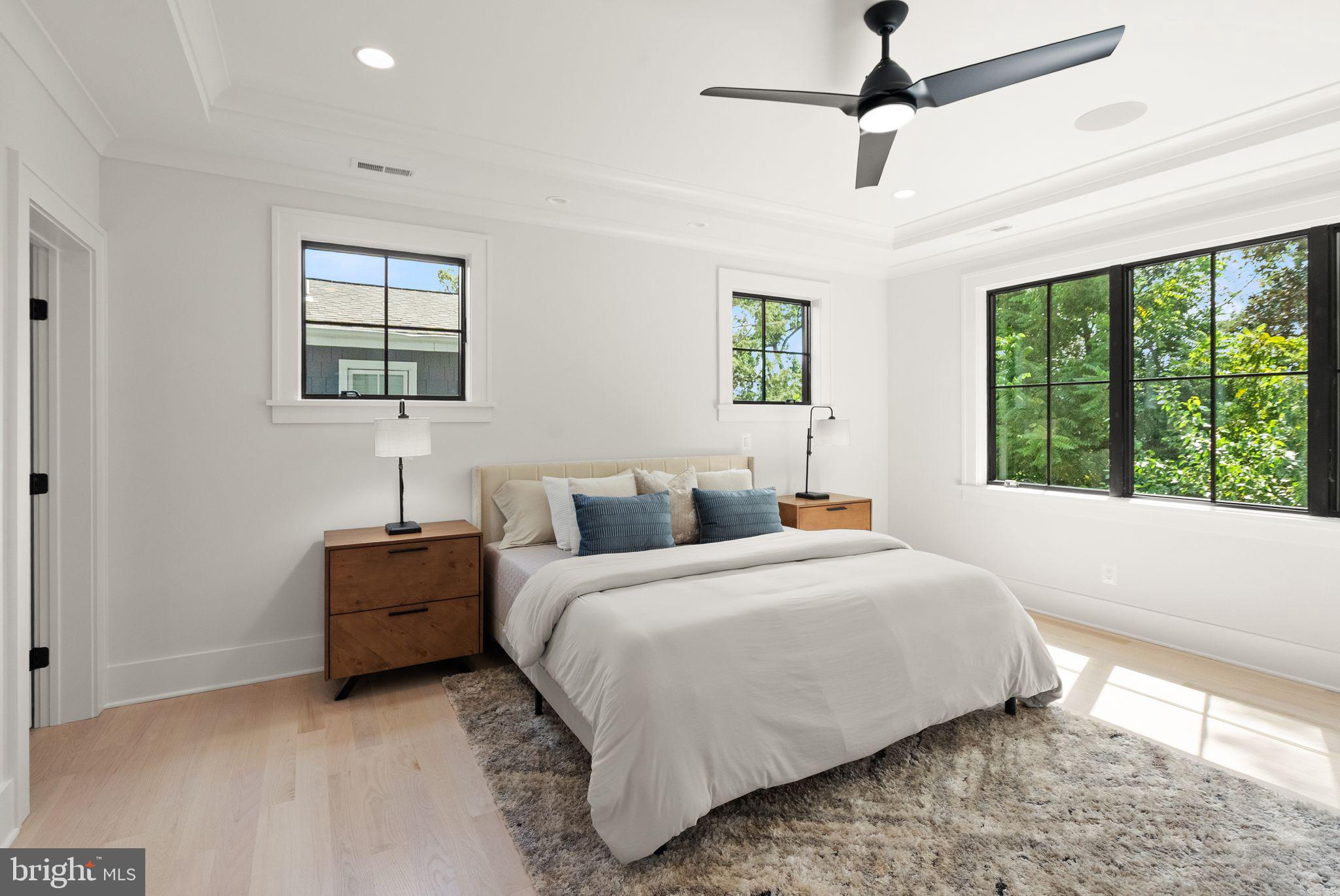 112 N HIGHLAND STREET