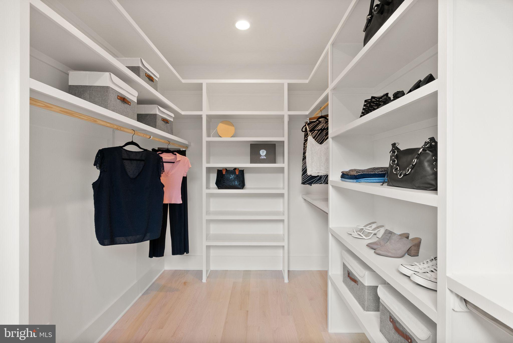 112 N HIGHLAND STREET