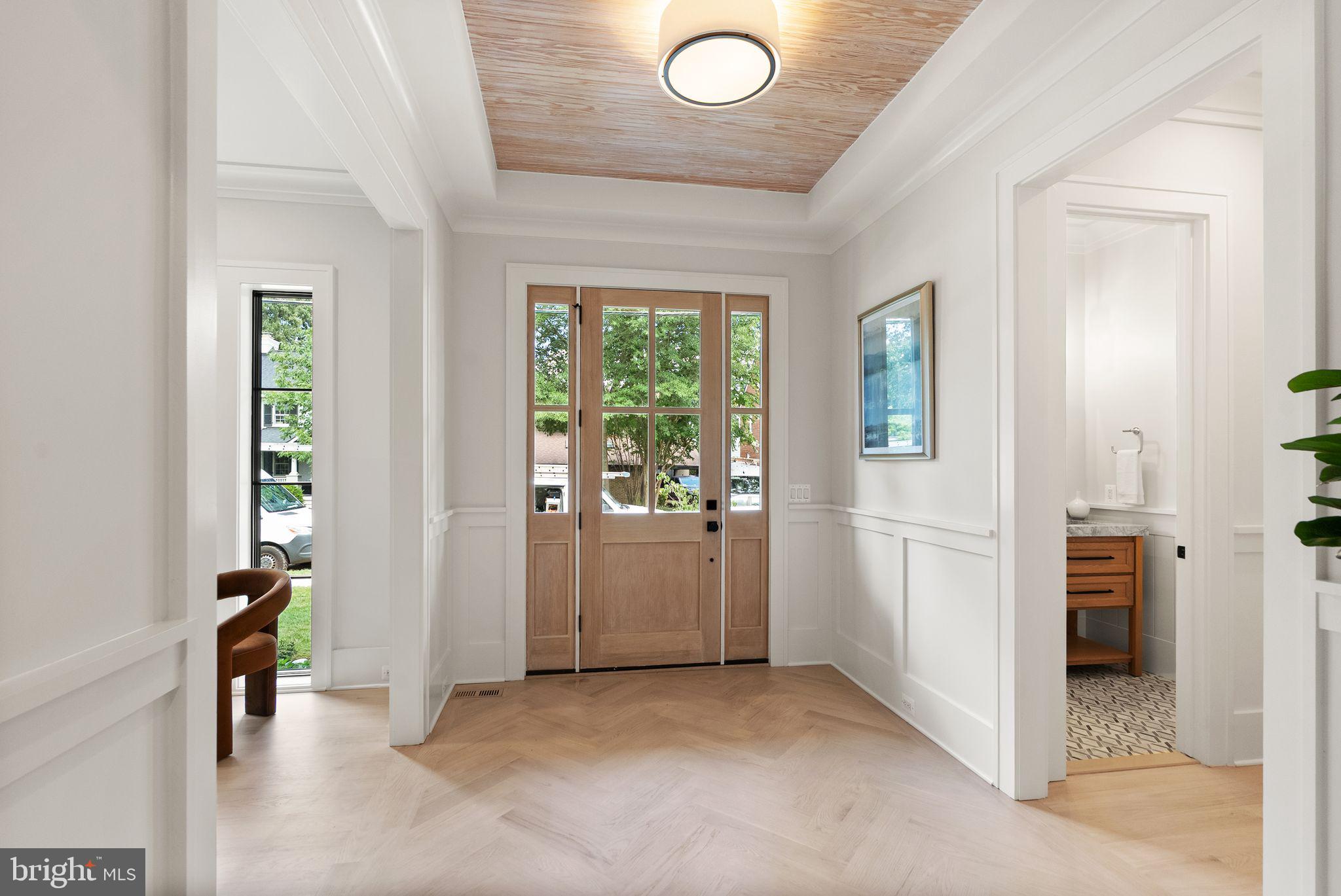 112 N HIGHLAND STREET