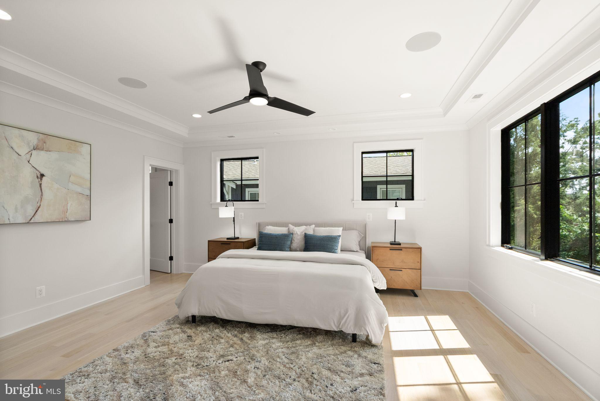 112 N HIGHLAND STREET