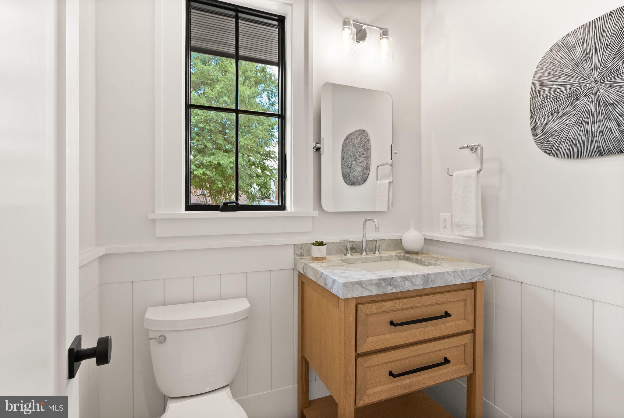 112 N HIGHLAND STREET