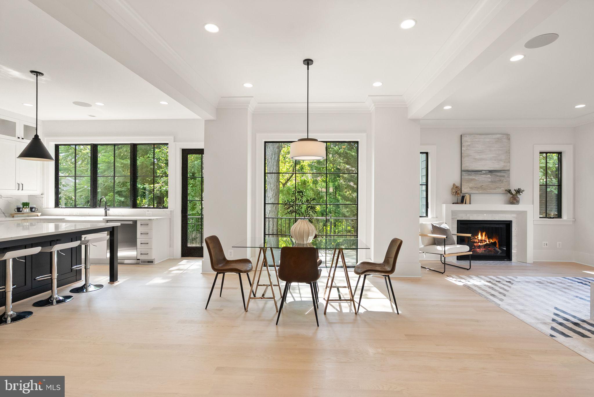 112 N HIGHLAND STREET