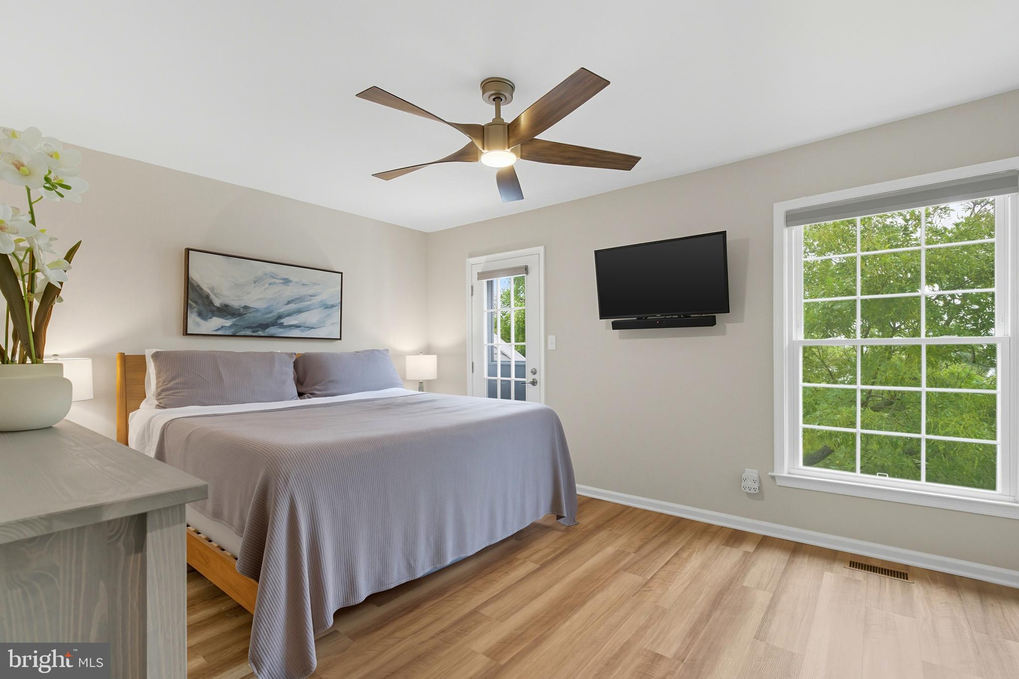 2923 S WOODSTOCK ST B