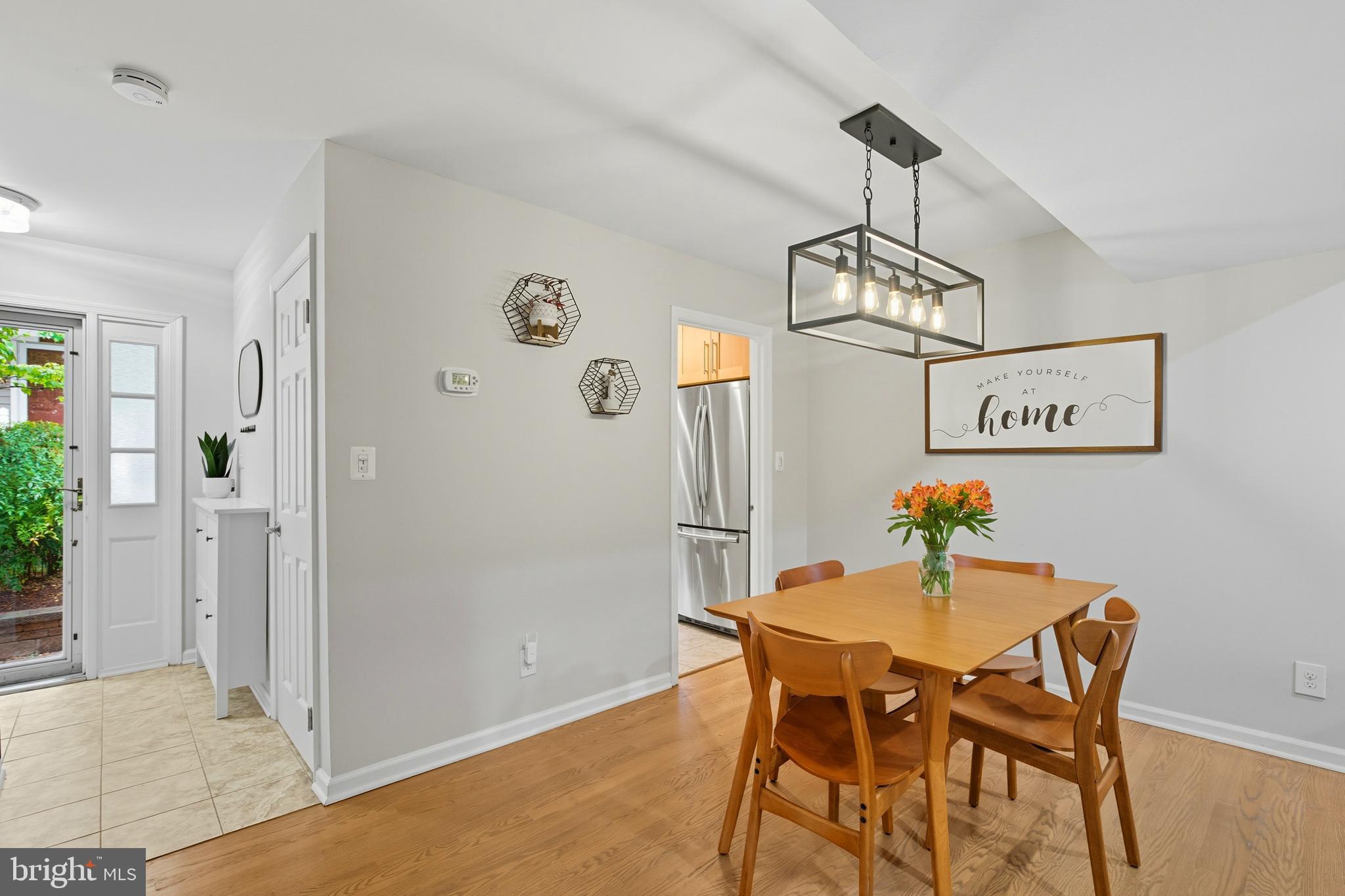 2923 S WOODSTOCK ST B