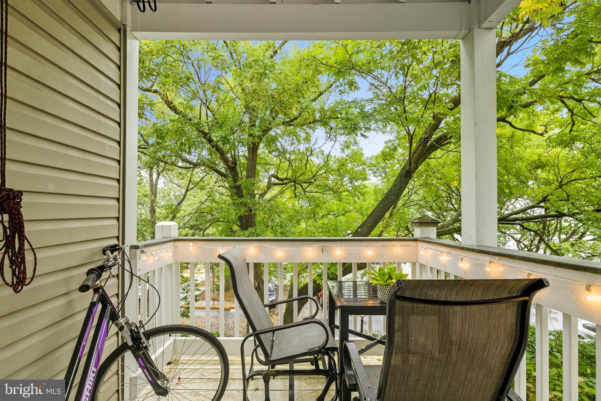 2923 S WOODSTOCK ST B