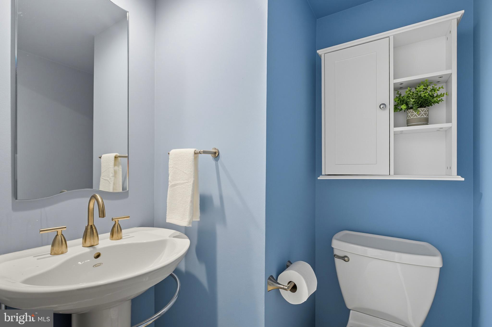 2923 S WOODSTOCK ST B