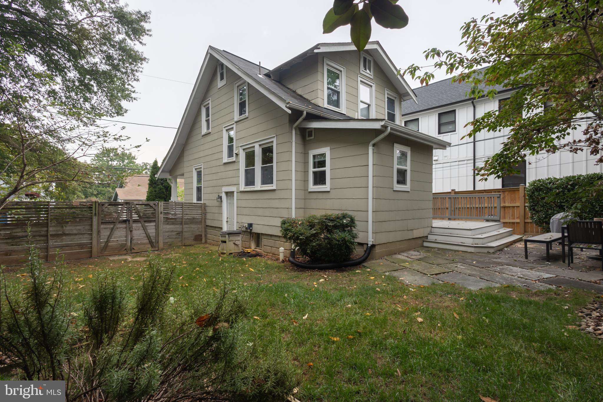 416 N CLEVELAND STREET