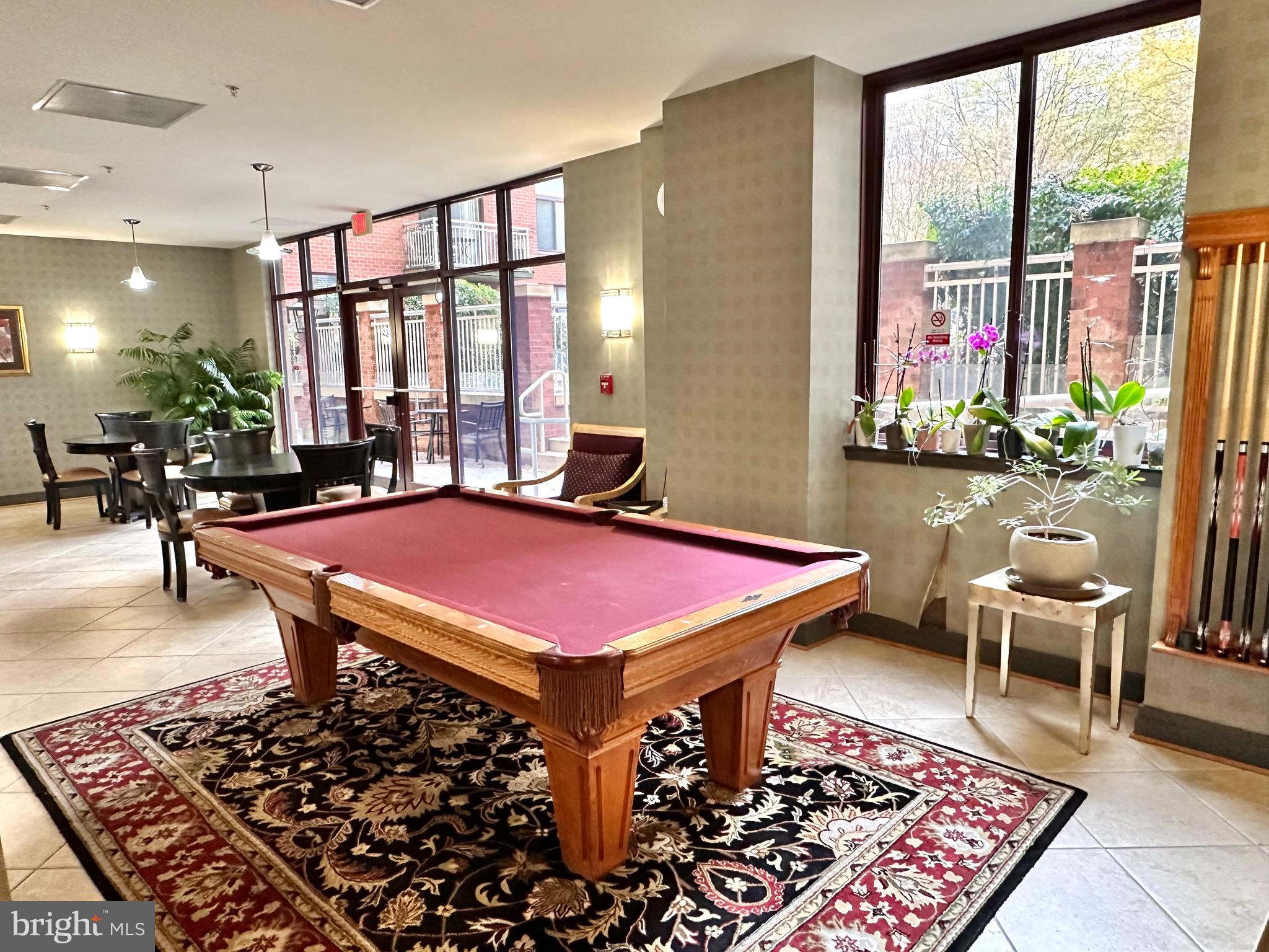 1220 N FILLMORE STREET PH08